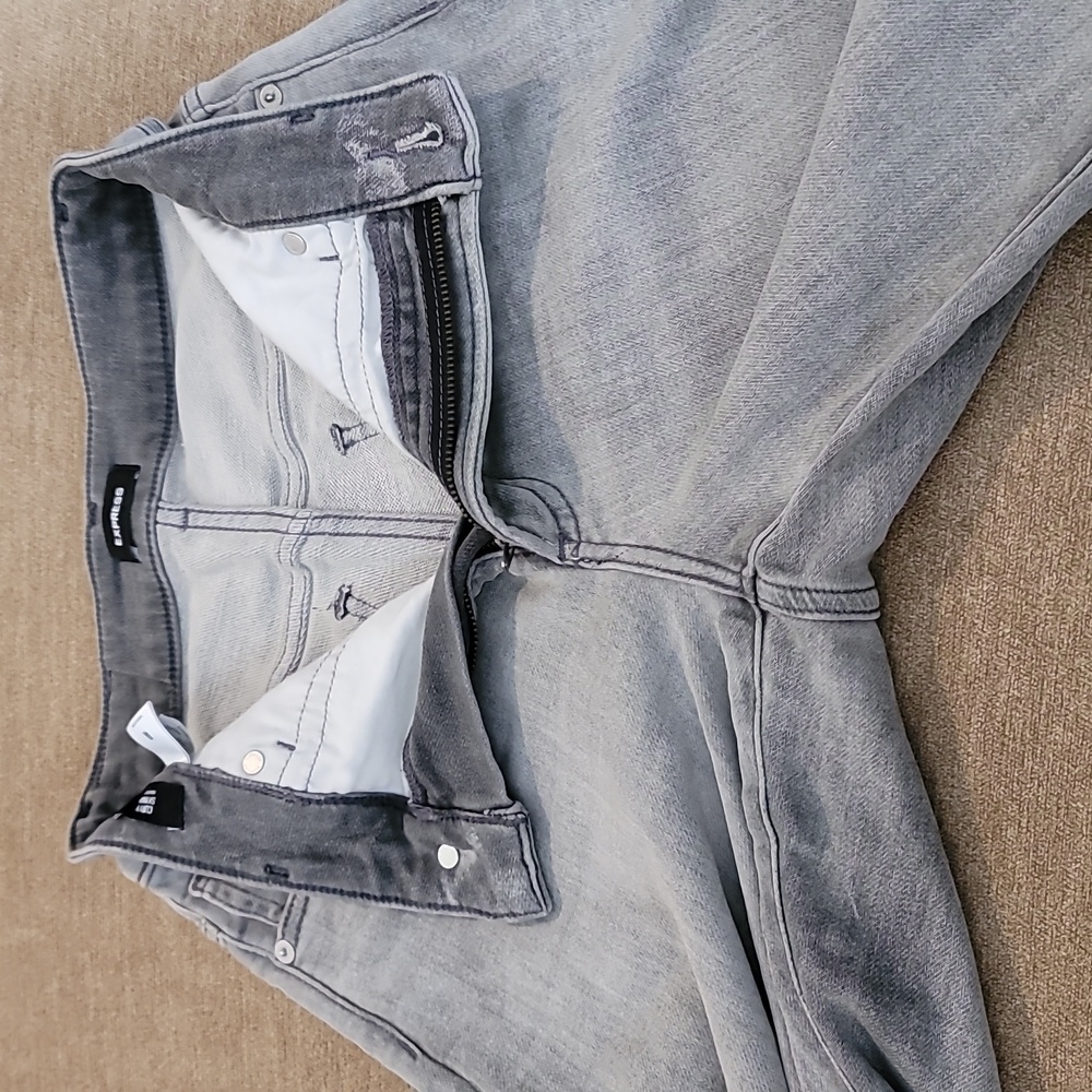 Express Curvy Skinny High Rise Jeans - Picture 6 of 15